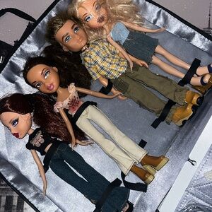 ♥️⚫️♥️• 💎 BRATZ x Collect-‘Em-All Vibes 🫦• ⚫️♥️⚫️